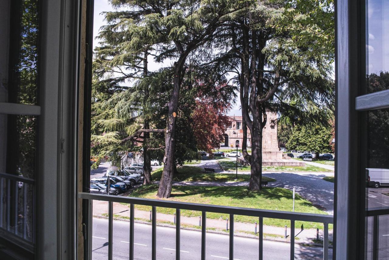 Belvedere Luxury Apartment, View On The Lucca Walls ภายนอก รูปภาพ